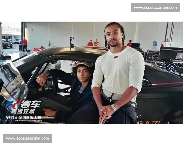 极速狂飙赛道上的挑战与策略揭秘拉力赛车魅力之旅